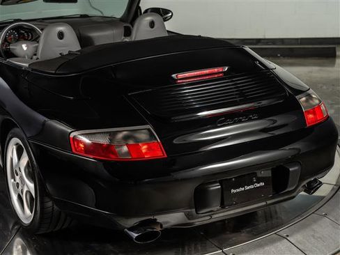 Used 2001 Porsche 911 Cabriolet image 38