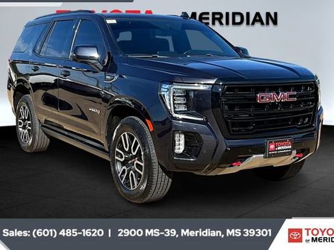 Used 2023 GMC Yukon AT4 w/ AT4 Premium Package image 1