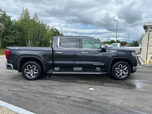 Used 2023 GMC Sierra 1500 SLT w/ SLT Premium Package AWD/4WD image 6