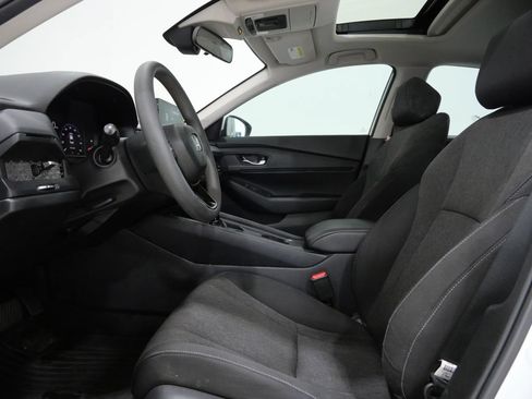 Used 2024 Honda Accord EX image 12