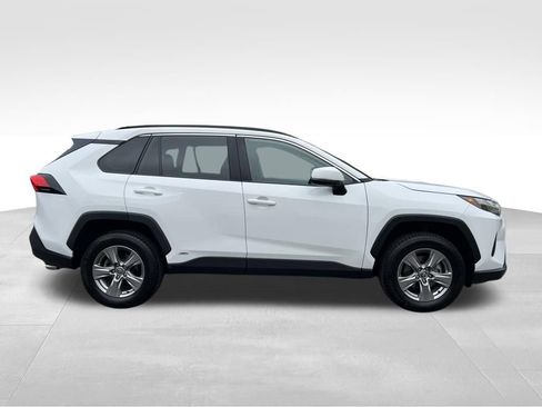 Certified 2024 Toyota RAV4 XLE w/ Convenience Package AWD/4WD image 6