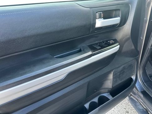 Used 2018 Toyota Tundra SR5 w/ TRD Sport Package AWD/4WD image 13