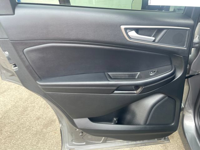 Used 2023 Ford Edge SEL w/ Convenience Package AWD/4WD image 29