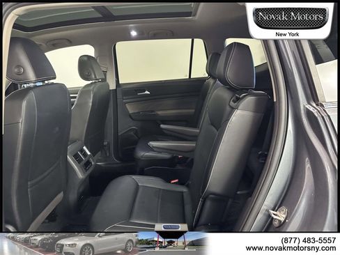Used 2023 Volkswagen Atlas SE image 11