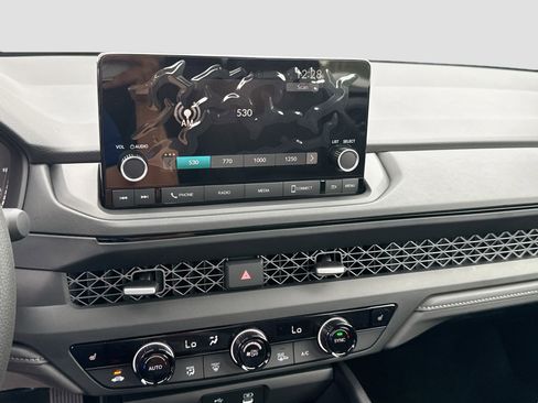 New 2025 Honda Accord SE image 10