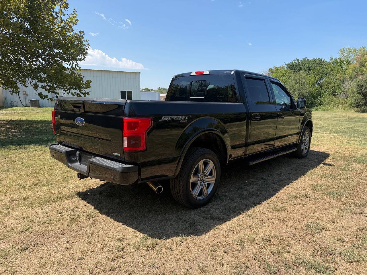 Used 2018 Ford F150 Lariat w/ Equipment Group 502A Luxury AWD/4WD image 5