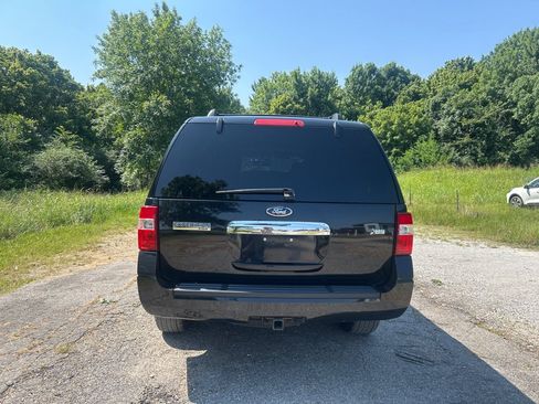 Used 2014 Ford Expedition Limited w/ Equipment Group 301A AWD/4WD image 4