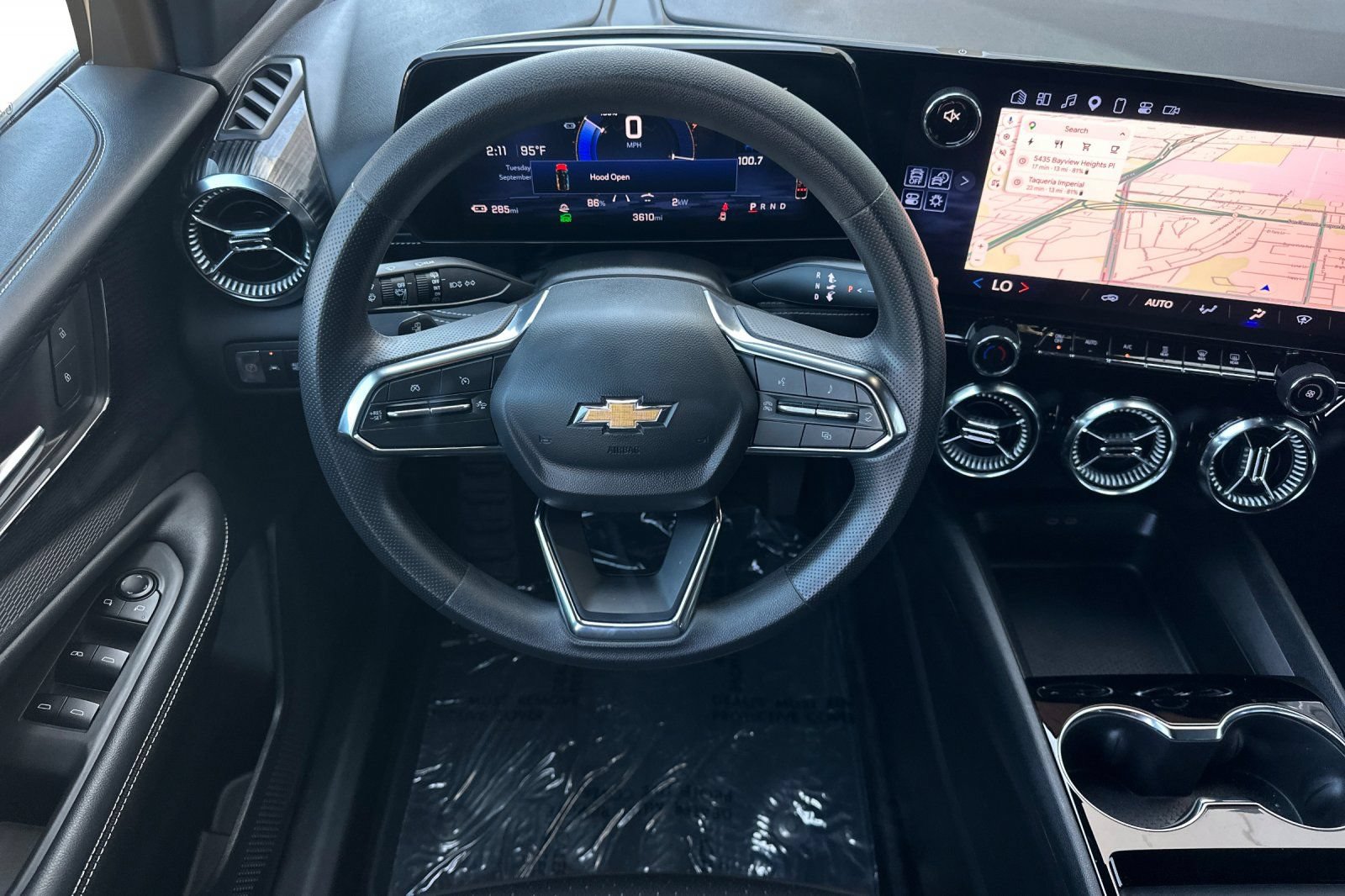 New 2025 Chevrolet Blazer EV LT FWD image 17
