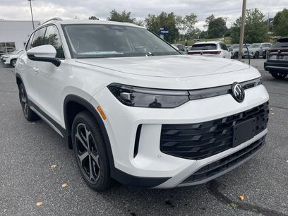 New 2026 Volkswagen Tiguan SE