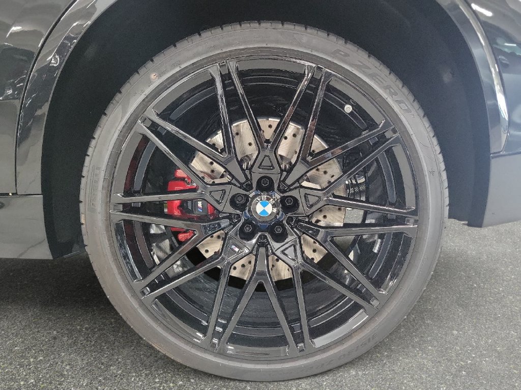 New 2026 BMW X5 M Competition w/ Executive Package AWD/4WD image 17