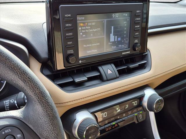 Used 2021 Toyota RAV4 XLE FWD image 12