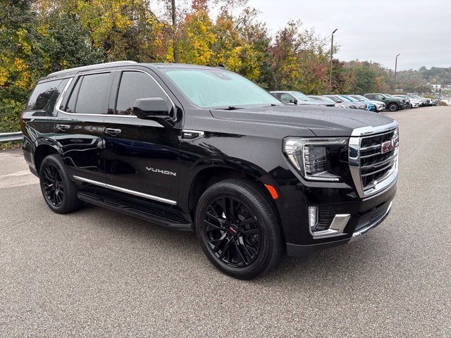 Used 2023 GMC Yukon SLT AWD/4WD image 7
