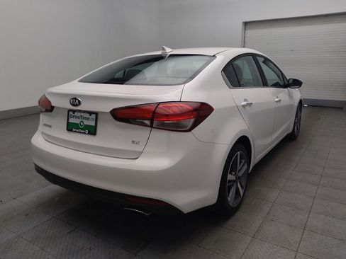 Used 2017 Kia Forte EX image 9