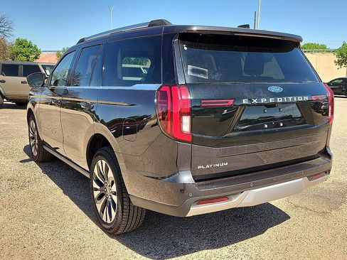 New 2026 Ford Expedition Platinum w/ Driver's Package AWD/4WD image 2