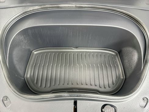 Used 2025 Tesla Model 3 Long Range RWD image 33