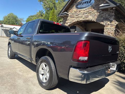 Used 2021 RAM 1500 Tradesman w/ Chrome Appearance Group AWD/4WD image 4