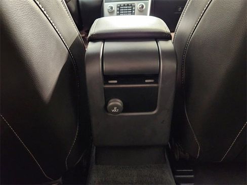 Used 2018 Volvo V60 T5 Dynamic w/ Vision Package image 31