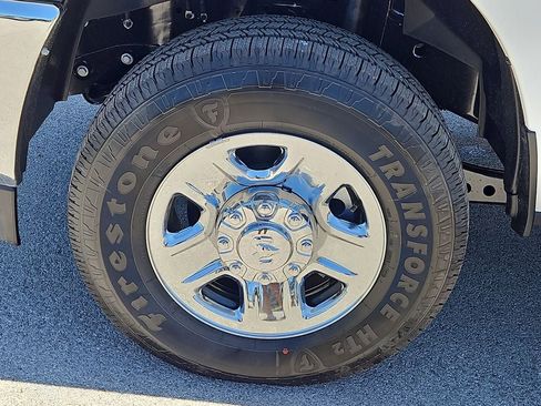 New 2026 RAM 2500 Tradesman AWD/4WD image 13
