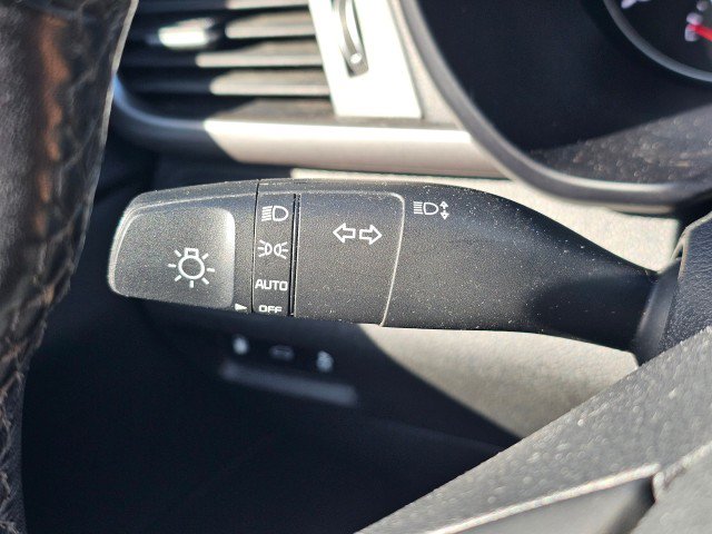 Used 2018 Kia Optima LX FWD image 37