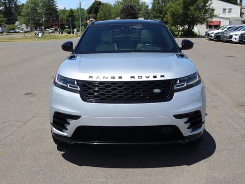 Used 2019 Land Rover Range Rover Velar R-Dynamic SE AWD/4WD image 2