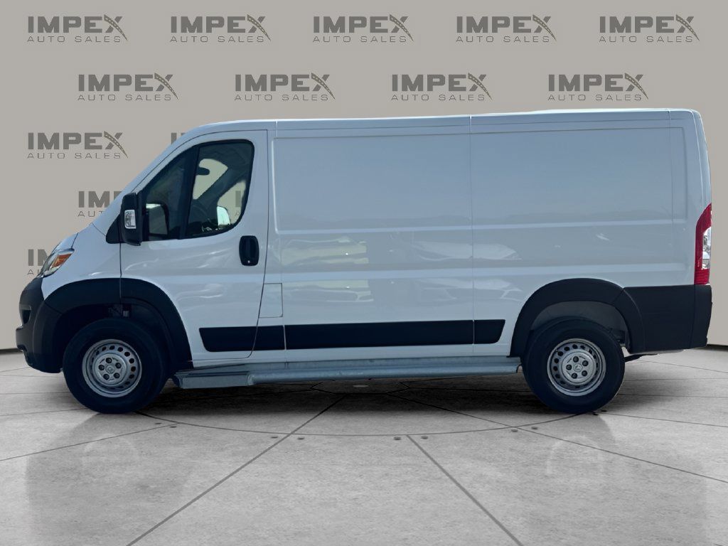 Used 2025 RAM ProMaster 2500 w/ U-Haul Equipment Group FWD image 2