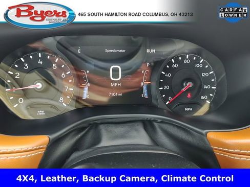 Used 2025 Jeep Compass Limited image 17