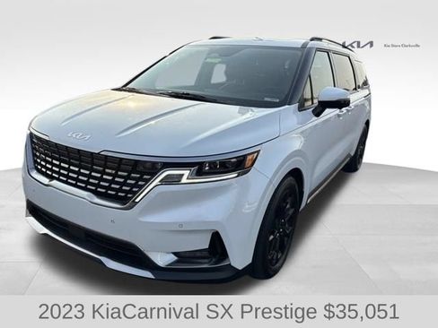 Used 2023 Kia Carnival SX Prestige FWD image 4