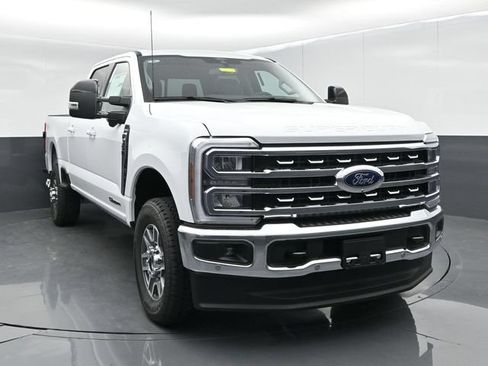 New 2026 Ford F350 Lariat w/ Lariat Ultimate Package AWD/4WD image 2