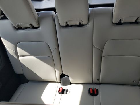 New 2026 Nissan Pathfinder SL image 21