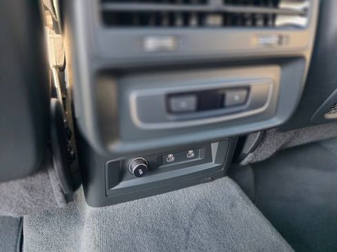 Used 2022 Audi Q7 3.0T Premium Plus image 17