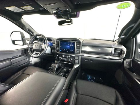 Used 2024 Ford F150 Lariat image 2