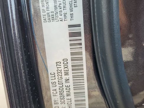 New 2026 RAM 2500 Big Horn AWD/4WD image 10