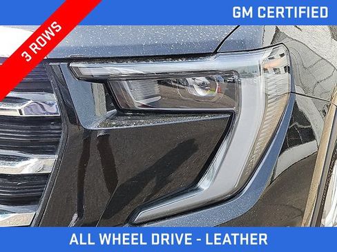 Used 2024 GMC Acadia Elevation AWD/4WD image 5