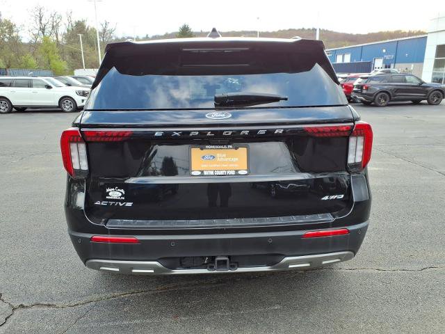 Certified 2025 Ford Explorer Active w/ Active Comfort Package AWD/4WD image 4