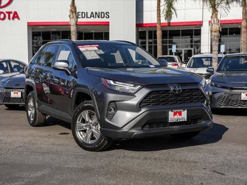 Certified 2025 Toyota RAV4 XLE image 1