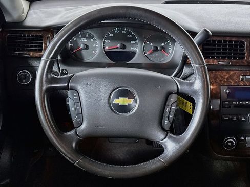 Used 2012 Chevrolet Impala LT FWD image 13