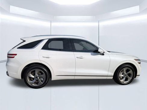 Used 2026 Genesis GV70 2.5T Select AWD/4WD image 3
