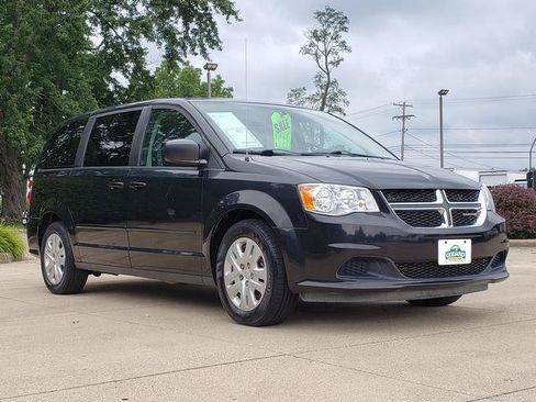 Used 2016 Dodge Grand Caravan SE w/ Quick Order Package 29E SE FWD image 8