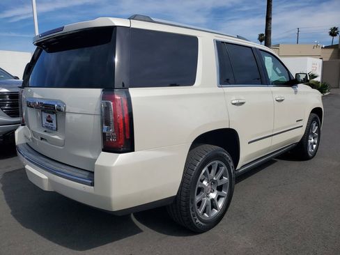 Used 2015 GMC Yukon Denali w/ Premium Package image 4