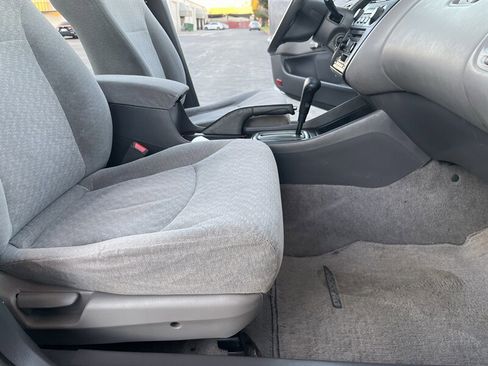 Used 2002 Honda Accord VP image 28