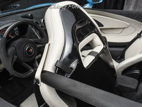 Used 2018 McLaren 570S Spider RWD image 18