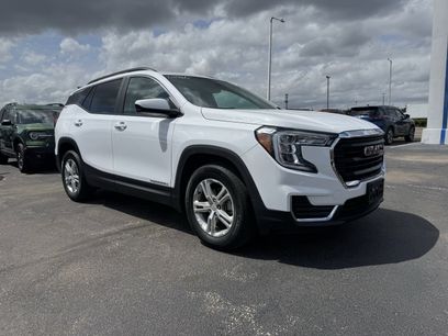 Used 2023 GMC Terrain SLE w/ Driver Convenience Package