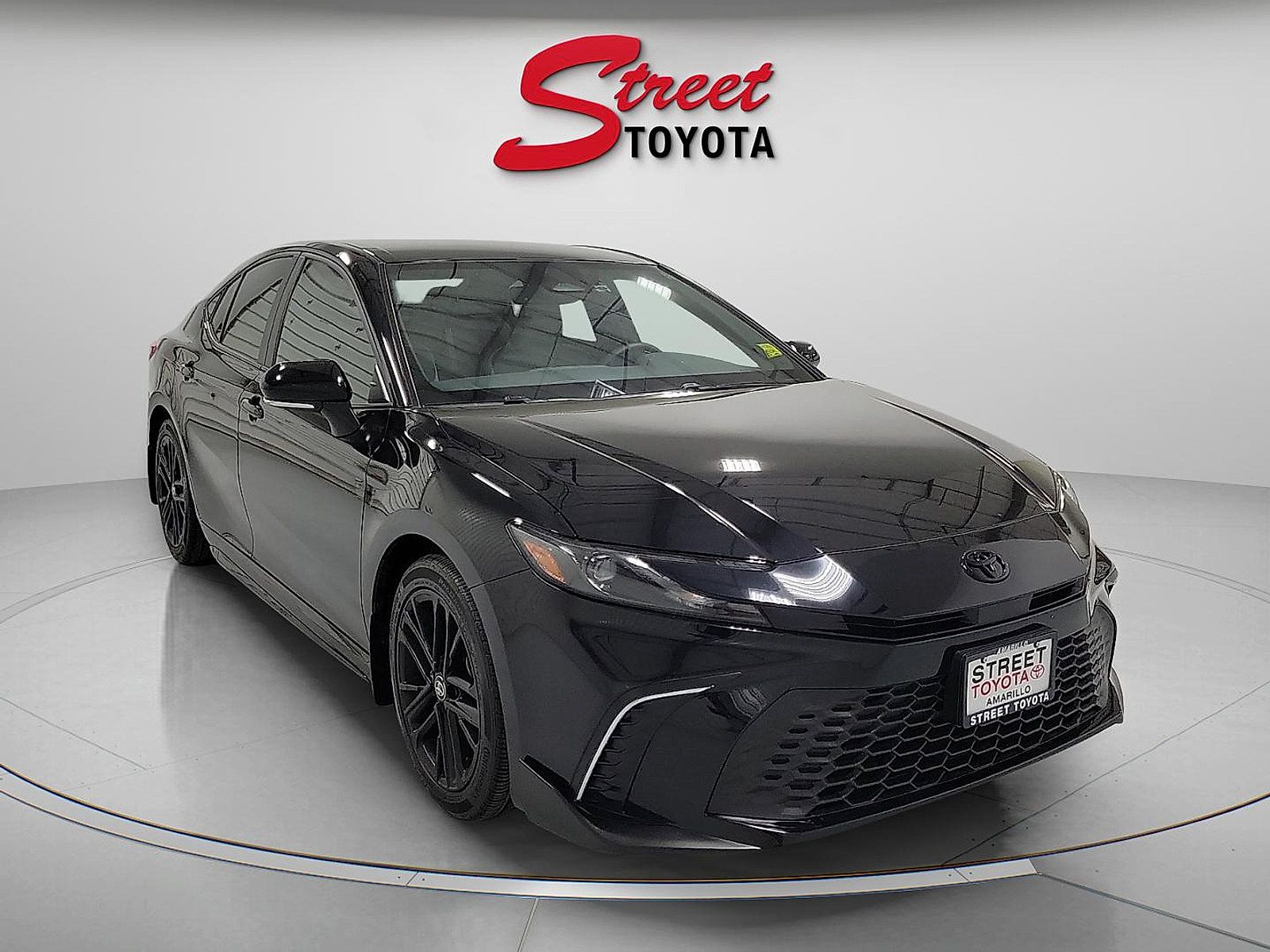 Certified 2026 Toyota Camry SE w/ Convenience Package FWD image 5