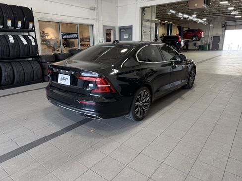 Used 2021 Volvo S60 T8 Inscription AWD/4WD image 9