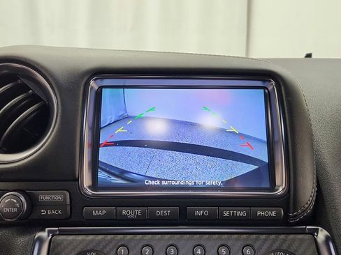 Used 2014 Nissan GT-R Premium image 33