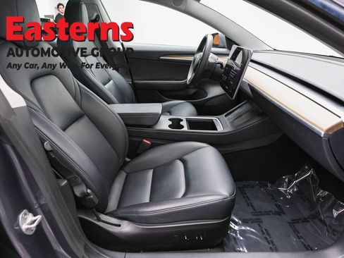 Used 2023 Tesla Model 3 Standard Range RWD image 18