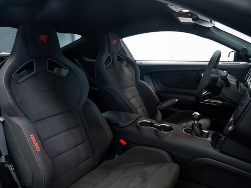 Used 2017 Ford Mustang Shelby GT350R w/ GT350R Equipment Group 920A image 20