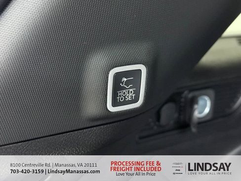New 2025 Jeep Grand Cherokee Altitude AWD/4WD image 7