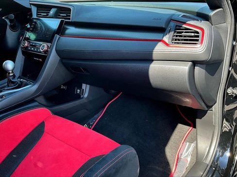 Used 2019 Honda Civic Type R image 27