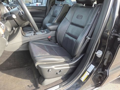 Used 2015 Jeep Grand Cherokee Overland image 6